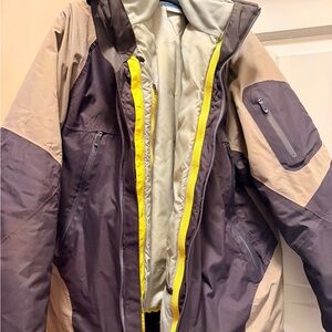Columbia Omni-Tech 3 in 1 interchange jacket waterproof ski jacket